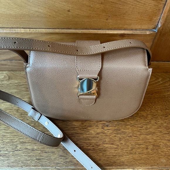 Senreve Cadence Crossbody in Pebbled Tan - Picture 2 of 9